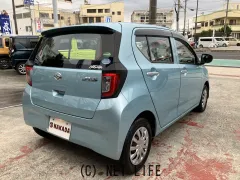 ダイハツ ミライース