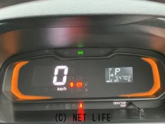 ダイハツ ミライース