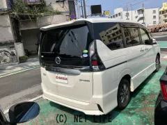 日産 セレナ