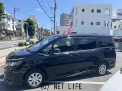 トヨタ ヴォクシー