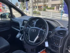 トヨタ ヴォクシー