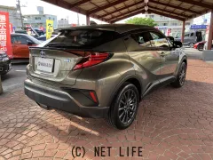 トヨタ C-HR