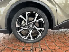 トヨタ C-HR