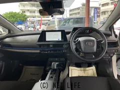 トヨタ プリウス