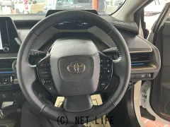 トヨタ プリウス