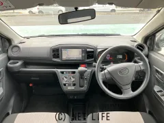 ダイハツ ミライース