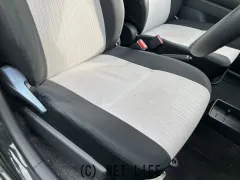ダイハツ ミライース