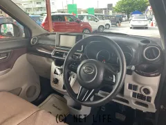 ダイハツ キャスト