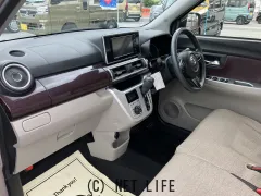 ダイハツ キャスト