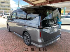 日産 セレナ