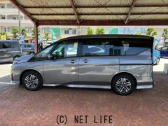 日産 セレナ
