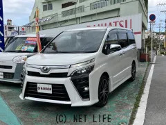 トヨタ ヴォクシー