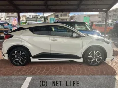 トヨタ C-HR