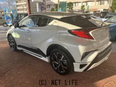 トヨタ C-HR