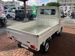 日産 NT100クリッパー