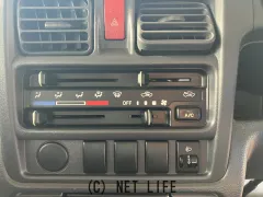 日産 NT100クリッパー