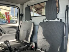 日産 NT100クリッパー