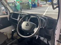 日産 NT100クリッパー