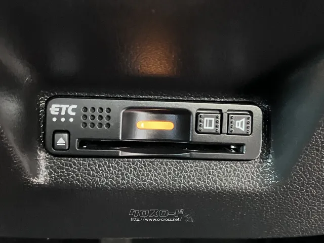 ETC付き。高速道路もスムーズ 渋滞の時とても便利ですネ。 ホンダ シャトル