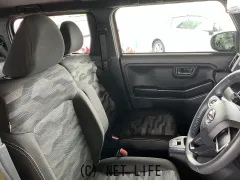 ダイハツ タフト