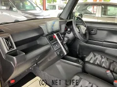 ダイハツ タフト