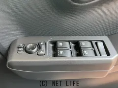 ダイハツ タフト