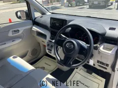 ダイハツ ムーヴ