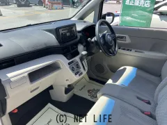 ダイハツ ムーヴ