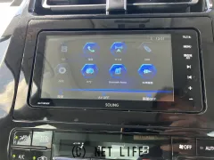 トヨタ プリウス