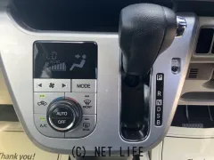 ダイハツ キャスト