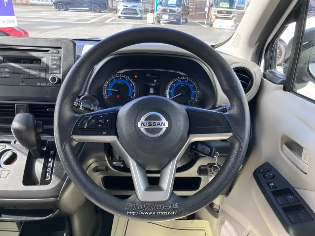 日産 デイズ