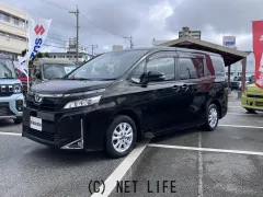 トヨタ ヴォクシー