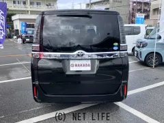 トヨタ ヴォクシー