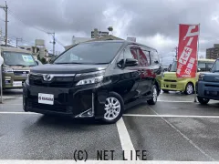 トヨタ ヴォクシー