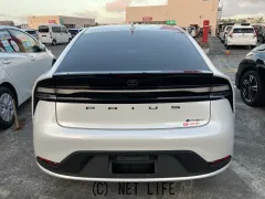 トヨタ プリウス