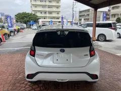 トヨタ アクア