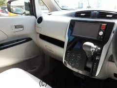 三菱 eKカスタム