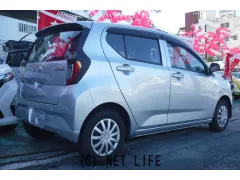 ダイハツ ミライース