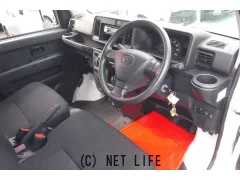 ダイハツ ハイゼットカーゴ