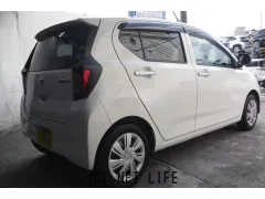 ダイハツ ミライース