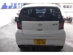 ダイハツ ミライース