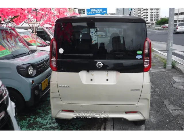 日産 ルークス