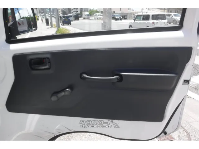 日産 NT100クリッパー