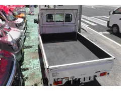 日産 NT100クリッパー