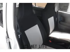 ダイハツ ミライース