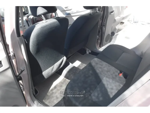 ダイハツ ミライース
