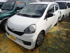 ダイハツ ミライース