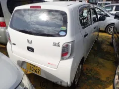 ダイハツ ミライース