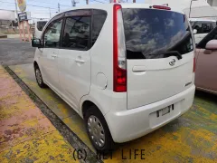 ダイハツ ムーヴ