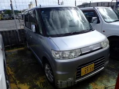 ダイハツ タント